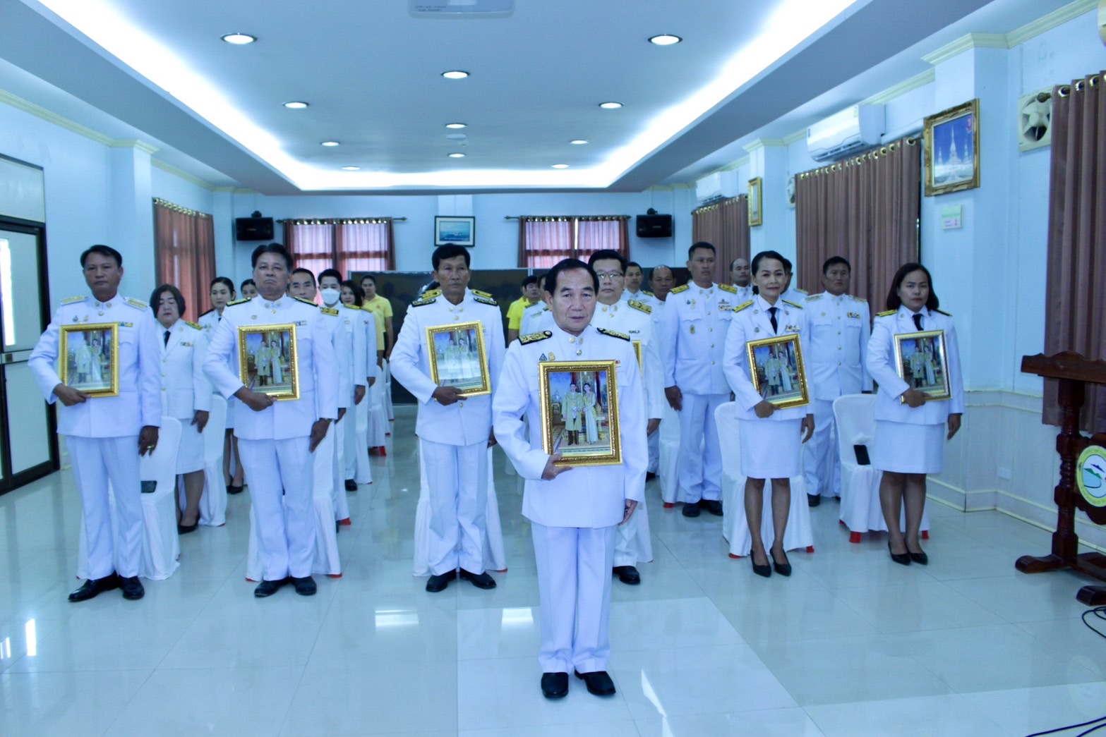 ภาพที่ 9