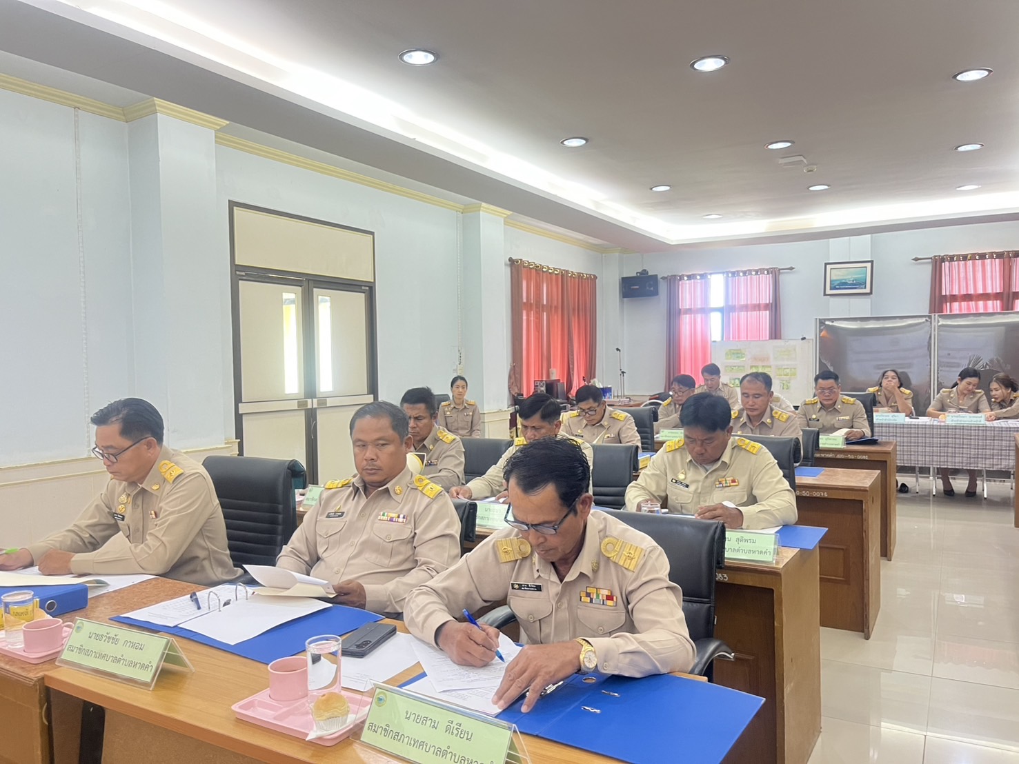 ภาพที่ 16