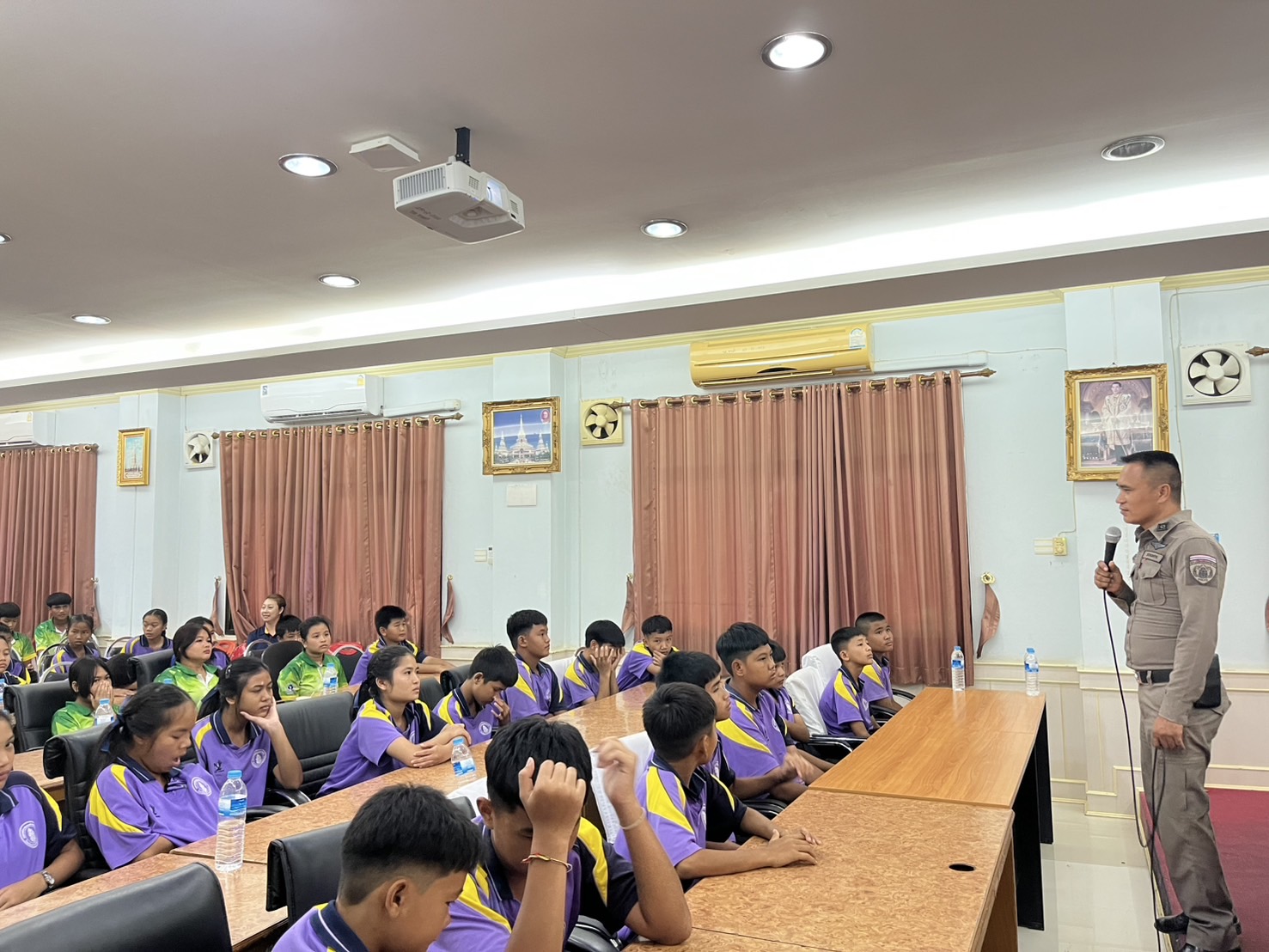 ภาพที่ 24