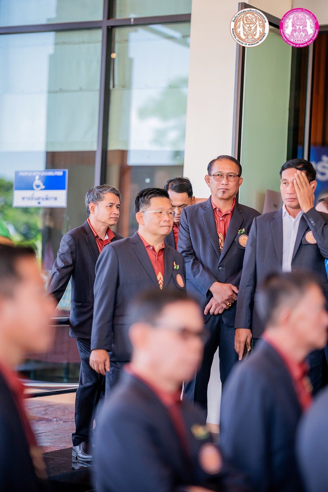 ภาพที่ 8