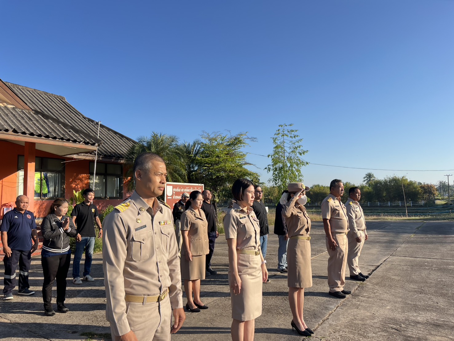 ภาพที่ 8