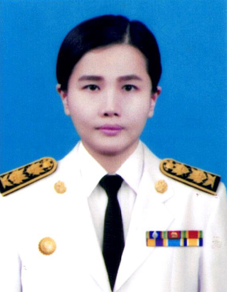 นางสาวประไพร ทุมทอง