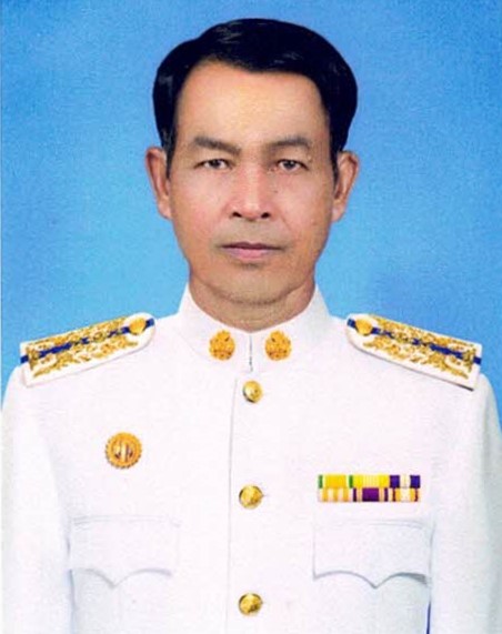 นายสาม ดีเรียน