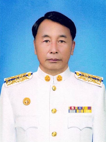 นายครอง ชัยสาลี